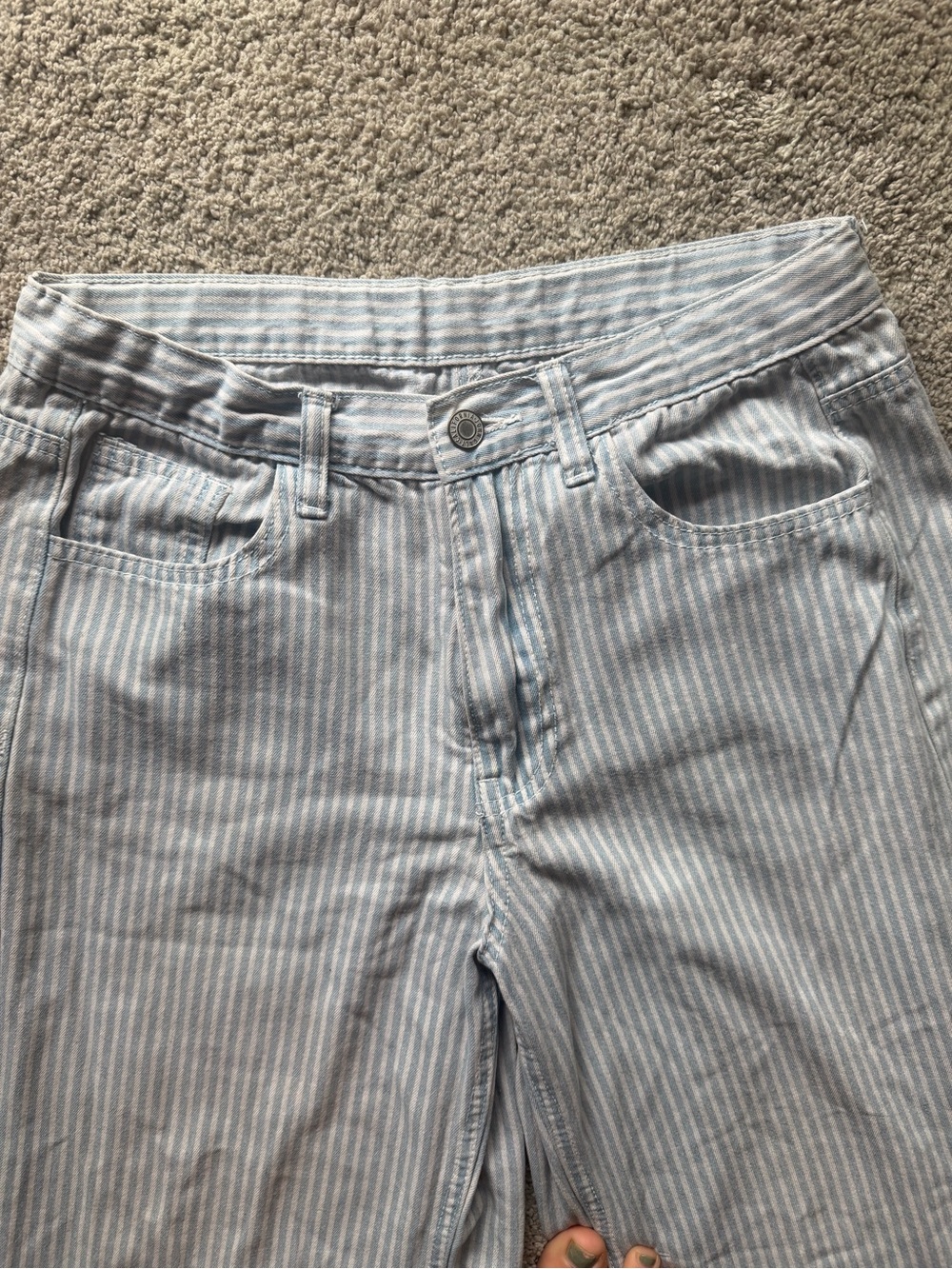High-Rise Wide-Leg Pinstripe Pants - Light Blue - Picture 2 of 7